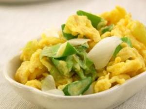 外出就餐 聰明點(diǎn)菜巧識(shí)地溝油