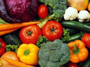 春節飲食：多吃蔬菜水果魚肉少吃脂肪糖和鹽