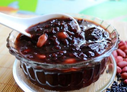 ����aѪ���ļ��aѪ��ʲôʳ��Ч�����