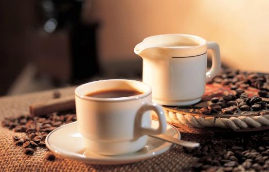 速溶咖啡凍干和霧干哪個好?喝速溶咖啡有危害嗎?