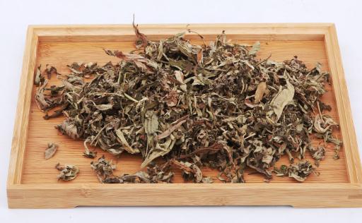 曬干艾葉煮水有毒嗎 曬干艾葉熬水喝功效與作用