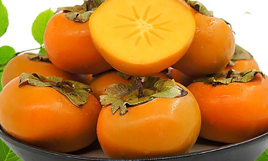 吃完柿子能吃橘子嗎 吃完柿子能喝水嗎