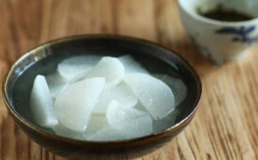 ?白蘿卜煮水能天天喝嗎 白蘿卜煮水喝能緩解便秘嗎