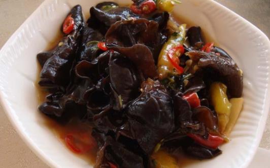 木耳可以天天吃嗎?蕁麻疹吃木耳有哪些好處?