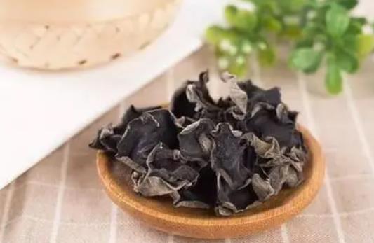 木耳可以天天吃嗎?蕁麻疹吃木耳有哪些好處?