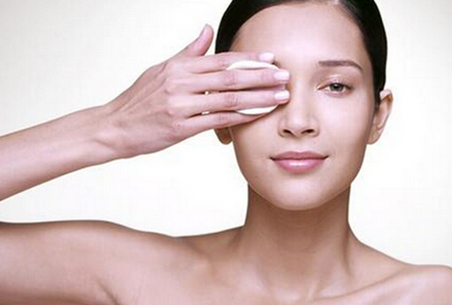 ��ʲô�۾��мtѪ�z������A���۾��tѪ�z