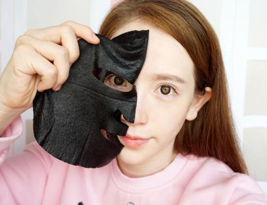 雞蛋清面膜加什么好?用過期牛奶敷臉會不會過敏?