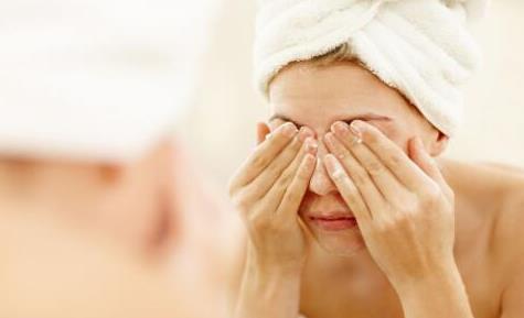 熬夜的危害你知道多少 該怎么拯救熬夜后的肌膚