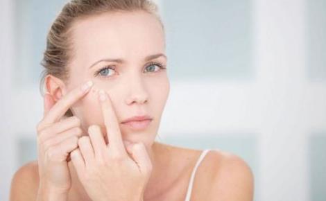 眼窩凹陷的原因 眼窩凹陷手術(shù)常見問題