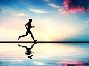 晚上跑步能減肥嗎?晚上跑步好還是早上跑步好