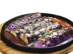 脂肪肝的癥狀有哪些？常吃茄子有助預防脂肪肝