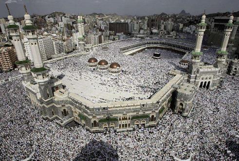 世界上最土豪奢華的清真寺 謝赫扎伊德清真寺僅黃金就用去了46噸
