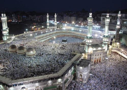 世界上最土豪奢華的清真寺 謝赫扎伊德清真寺僅黃金就用去了46噸