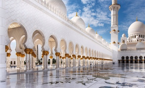 世界上最土豪奢華的清真寺 謝赫扎伊德清真寺僅黃金就用去了46噸