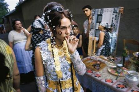 世界上最大的買妻市場:2萬元就能買一個少女,若不是處女可退貨