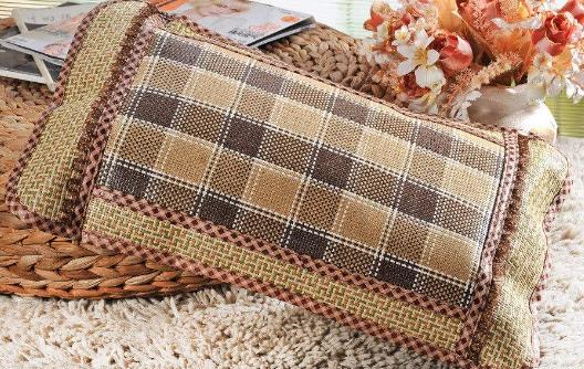 選擇怎樣的枕頭利于睡眠 如何給嬰兒選枕頭 如何保養枕頭