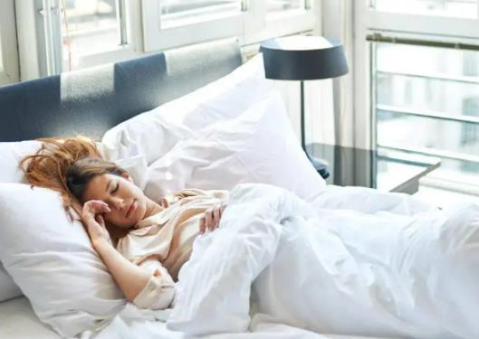 為什么吃褪黑素后會心慌?什么人不適合吃褪黑素