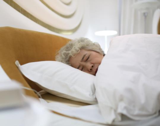 為什么吃褪黑素后會心慌?什么人不適合吃褪黑素