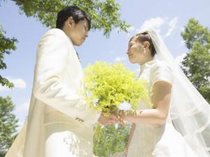 拍婚紗照需要準備什么?拍婚紗照穿什么內衣