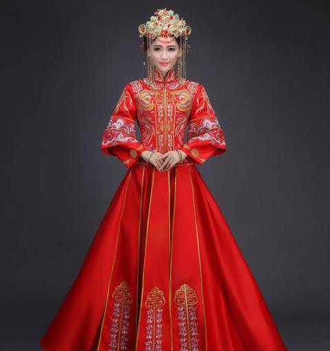 敬酒的時候可以穿秀禾服嗎?秀禾服能不能穿別人穿過的