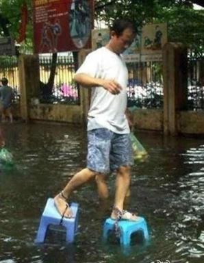 �ﱤ�˵�����ľ�죬�����Ħ��ͧ�Ͻ�