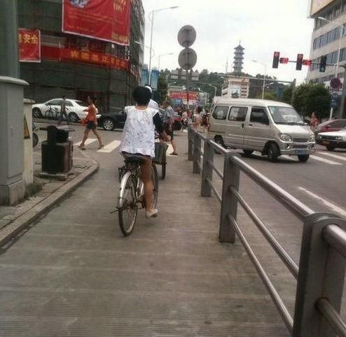 �]�д�ѝ�ӵ�Ů�ˣ������|Ů�]��ѝ�Ӿ��T����܇�Ͻ���