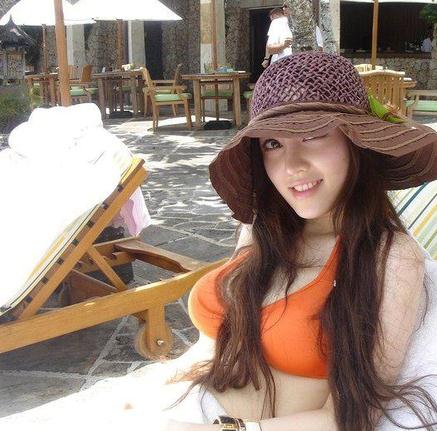 ��ټ÷�����Y�ϼ��DƬ,�_��E���Ը���Ů������ټ÷���������������T