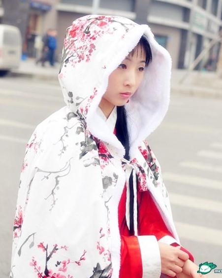 天上掉下個(gè)林妹妹啦！重慶街頭驚現(xiàn)翻版“林黛玉”