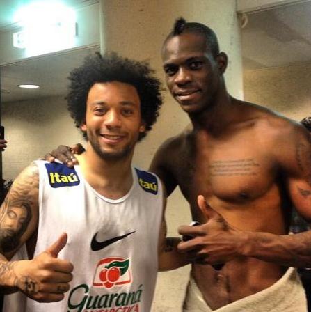 ��������J�����������^���c������T���R���R�����������