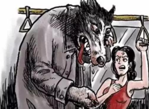 地鐵遭遇咸豬手 女大學(xué)生當(dāng)場(chǎng)拍照怒懟:“你摸哪了,舒服嗎?”