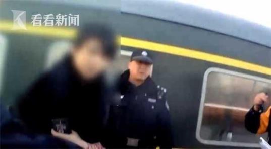 鐵路霸座乘客首次被拘!女子硬占座位還辱罵乘警 早該治治座霸了