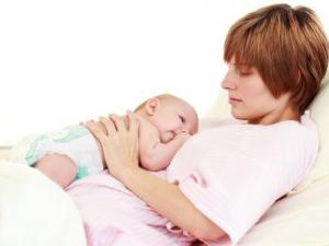 產后催乳的食物有哪些？產后吃什么食物能催乳