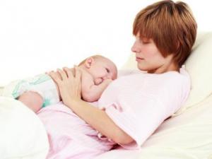 產(chǎn)后催乳的偏方有哪些?產(chǎn)后中藥催乳方法