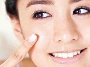 如何治療黃褐斑？臉上有黃褐斑怎么治療