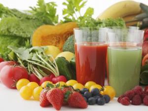 臉上有斑點怎么辦?臉上長斑吃什么好