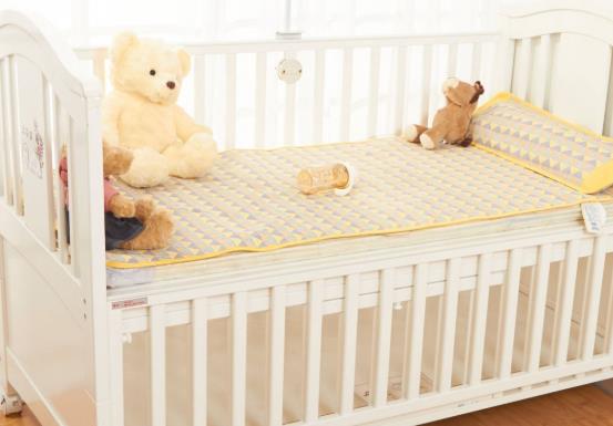 嬰兒床棕墊用久了會不會對身體不好?嬰兒床怎么挑選?