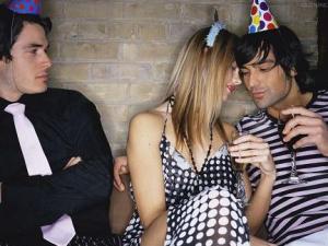 為什么男人有“綠帽恐懼癥”?是處女情結的延伸