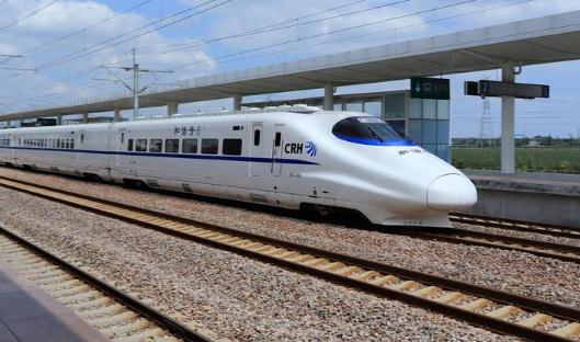 70歲老人坐高鐵有半價嗎?坐高鐵可以帶白酒嗎?