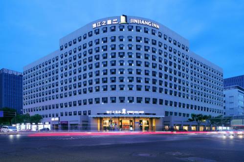 寫一句祝福,暖冬感恩獻給你,錦江都城公司感恩節暖心活動