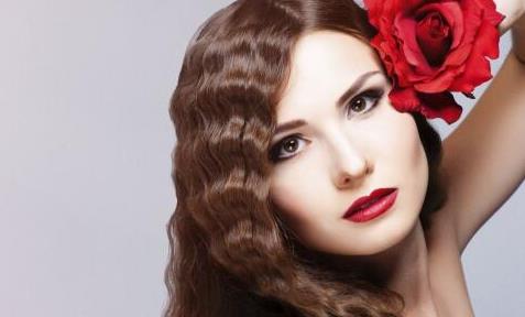 頭發(fā)油的原因以及解決辦法 頭發(fā)油的話要怎么護(hù)理