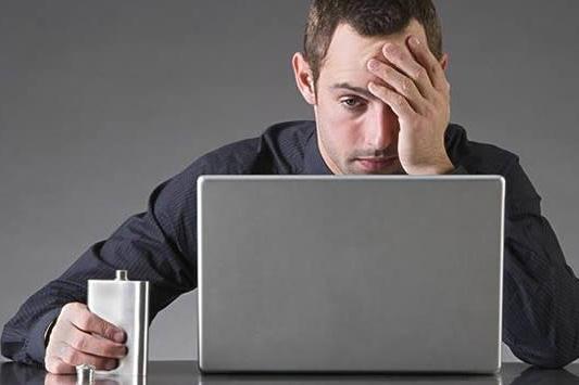 �������w��ƣ�v��ѭ�hȦӰ����30�q�������w�C�ܵĜp�����F