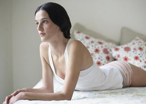 ���Ӱ�Ħ׌���^׃�t������M���鷿����