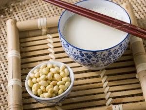 女人每天喝豆漿好嗎？女人喝豆漿的好處