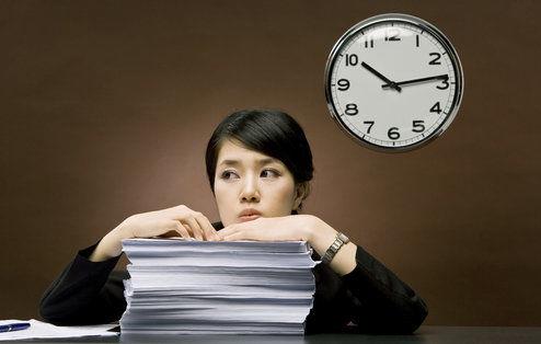 Ů�Խ�(j��ng)����ҹ���½�(j��ng)��Ӱ푆᣿Ů�԰�ҹ������Ӱ��½�(j��ng)