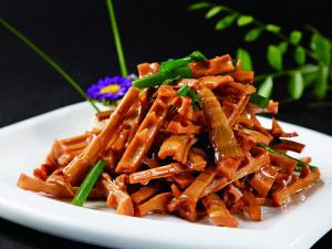 油燜春筍怎么做好吃？油燜春筍的制作方法