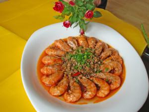 蝦怎么做好吃？油悶大蝦的做法