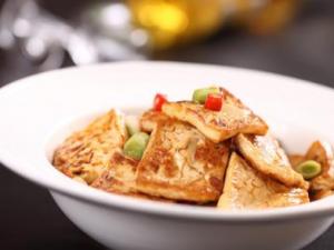 煎豆腐放油多能不粘鍋嗎?煎豆腐怎么不粘鍋