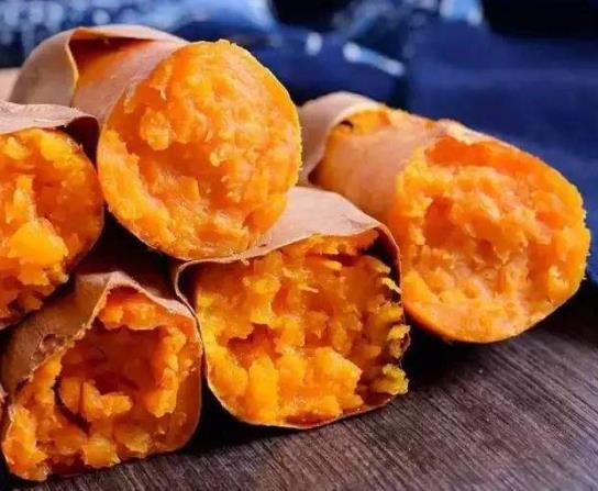 ?烤紅薯烤箱預熱要多久時間?微波爐烤紅薯用哪種紅薯好
