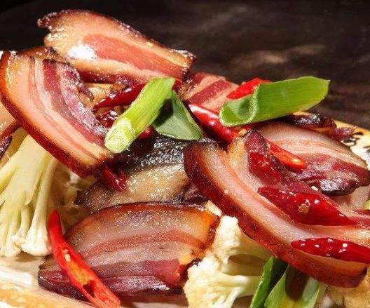 臘肉腌制前要燒皮嗎?豬肉燒過皮還能做臘肉嗎