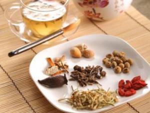 養(yǎng)生中藥零食該怎么吃？吃阿膠棗的好處